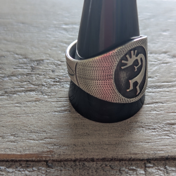 Vintage Native American Kokopelli Ring  Size 13 1/2 - Picture 7 of 10